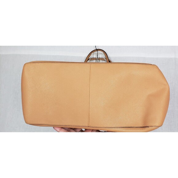 Henri Bendel Tote Handbag Double Handles Large Tan Saffiano Leather Classic Work - Picture 5 of 10